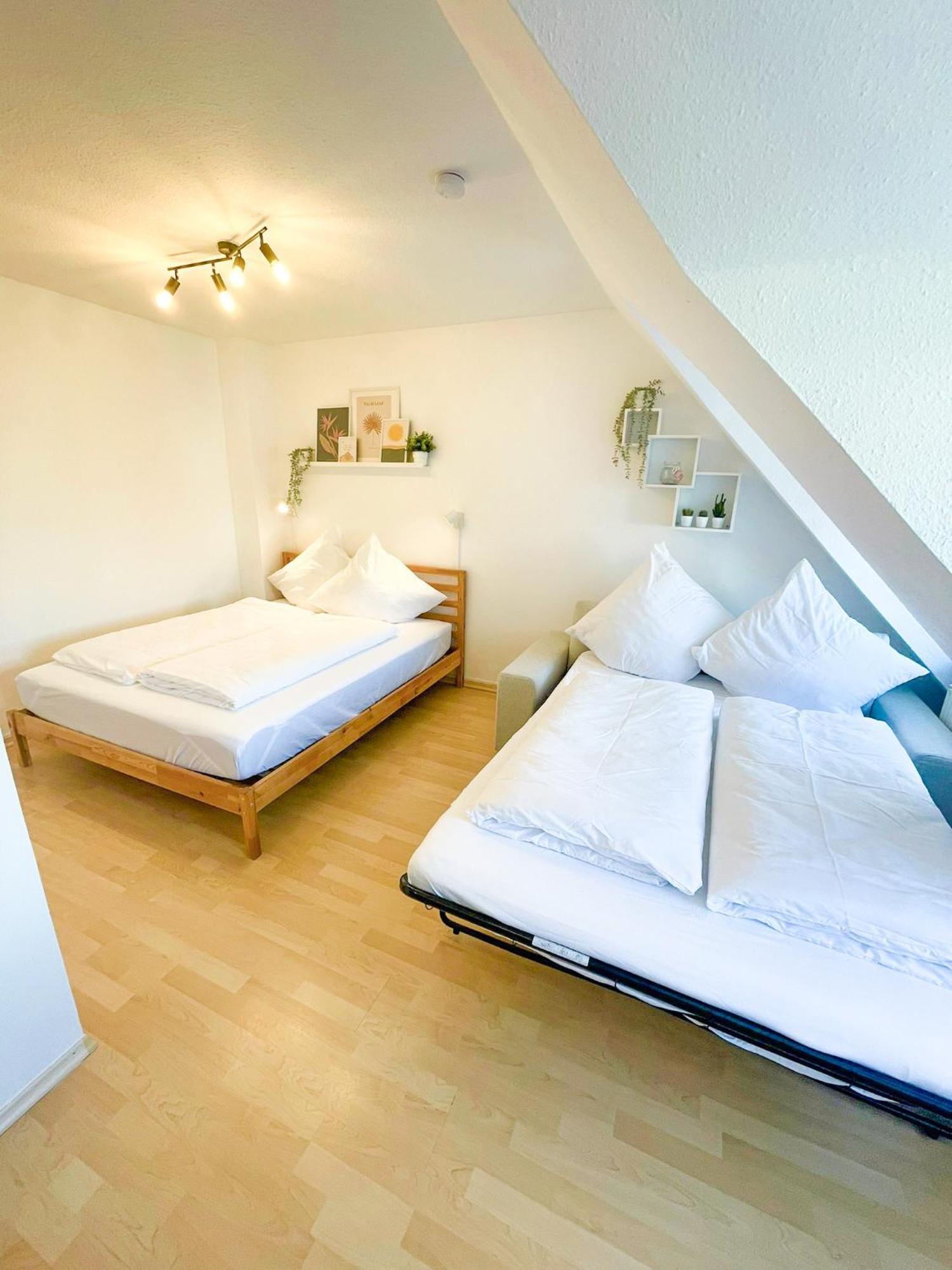 Nami - Robin - Helle Apartments Mitten In Der Stadt Memmingen Exteriér fotografie